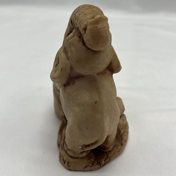 Rare Elephant Raising Trunk Figurine with Basket - Picture 5 of 9